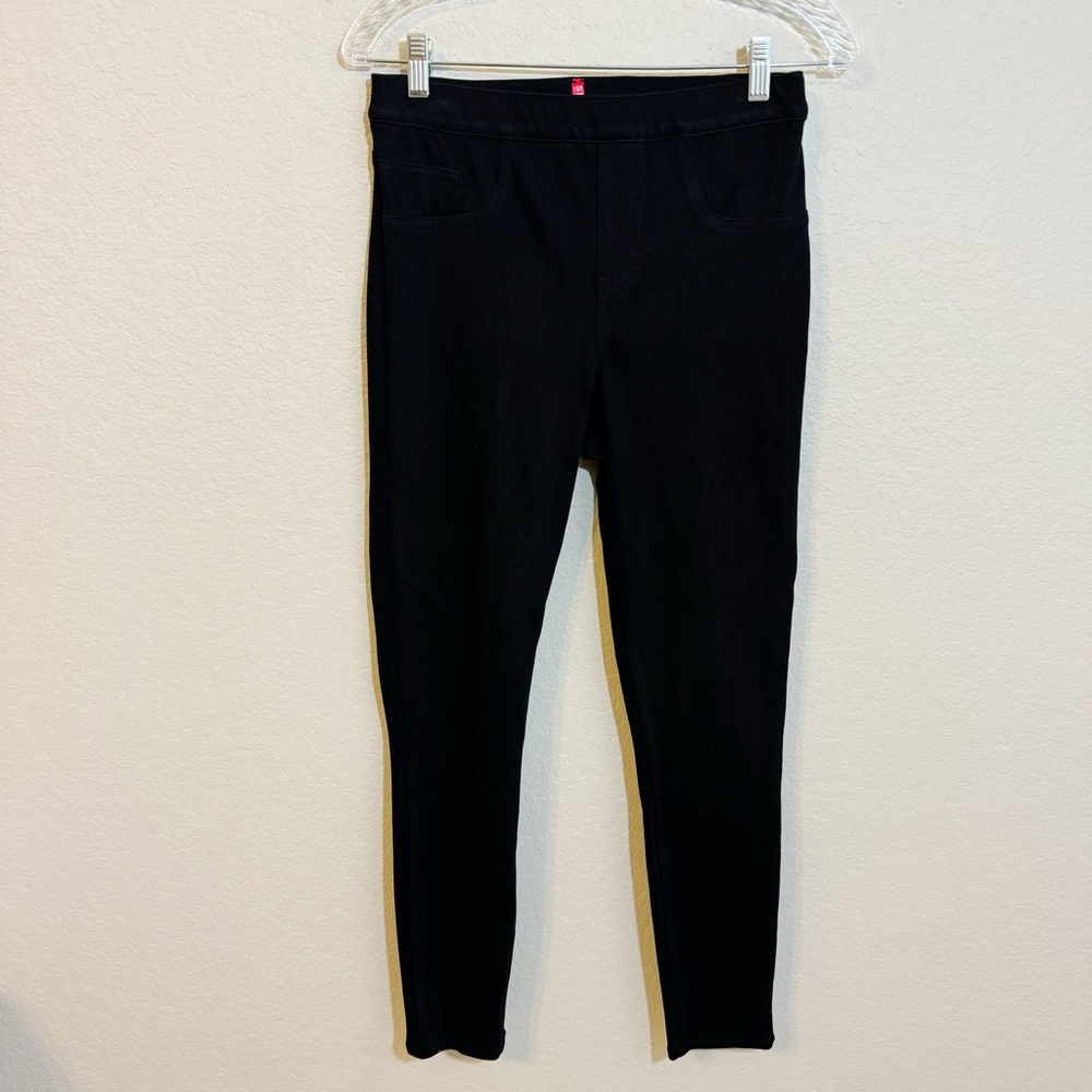 Spanx Black Pull On Skinny‎ Pants Medium Tummy Control